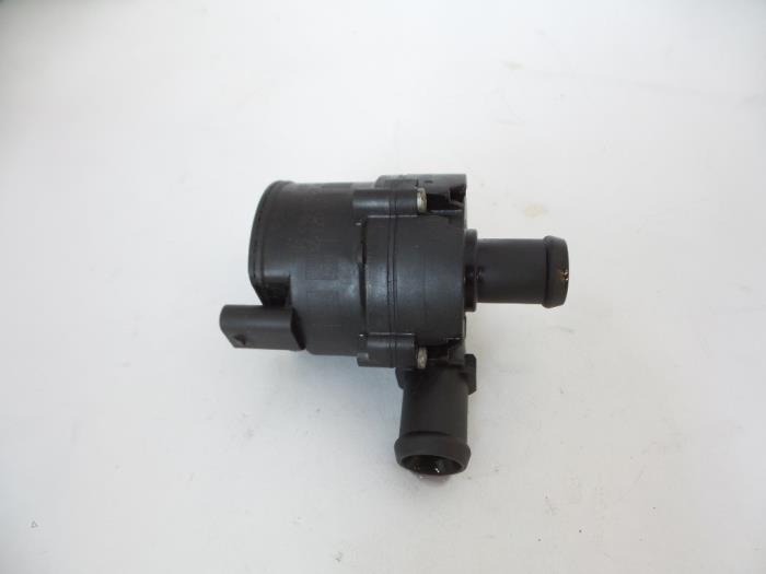 Water pump Skoda Superb 1.6 TDI - 5C0965567 DCXA