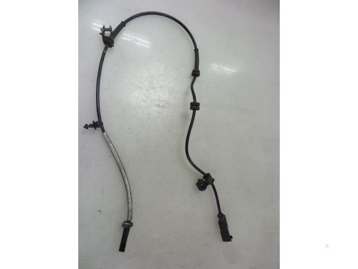 Begagnade ABS-sensor Tesla Model S 85 Pris € 60,00 Marginaltabell erbjuds av Autobedrijf Broekhuis B.V.