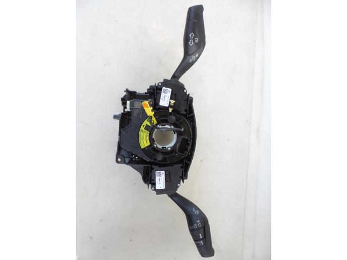 Steering column stalk from a Ford Transit Connect (PJ2) 1.5 TDCi 2017