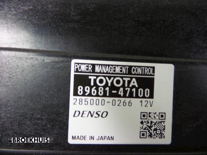 Sterownik akumulatora hybrydowego z Toyota Prius (ZVW3) 1.8 16V 2011