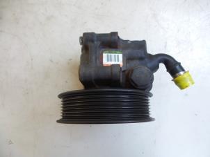 Used Power steering pump Ford Transit 2.4 TDCi 16V Price € 78,65 Inclusive VAT offered by Autobedrijf Broekhuis B.V.