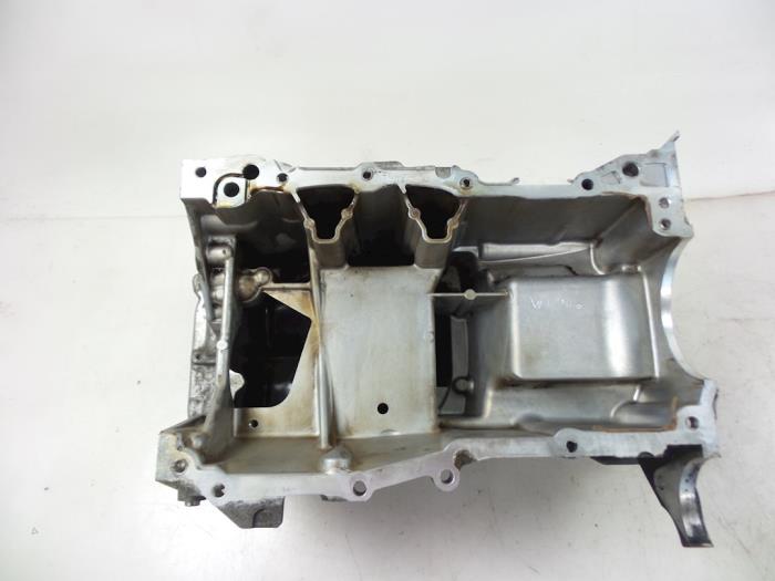 Gebrauchte Ölwanne Toyota Verso 1.8 16V VVT-i Preis € 50,00 Margenregelung angeboten von Autobedrijf Broekhuis B.V.