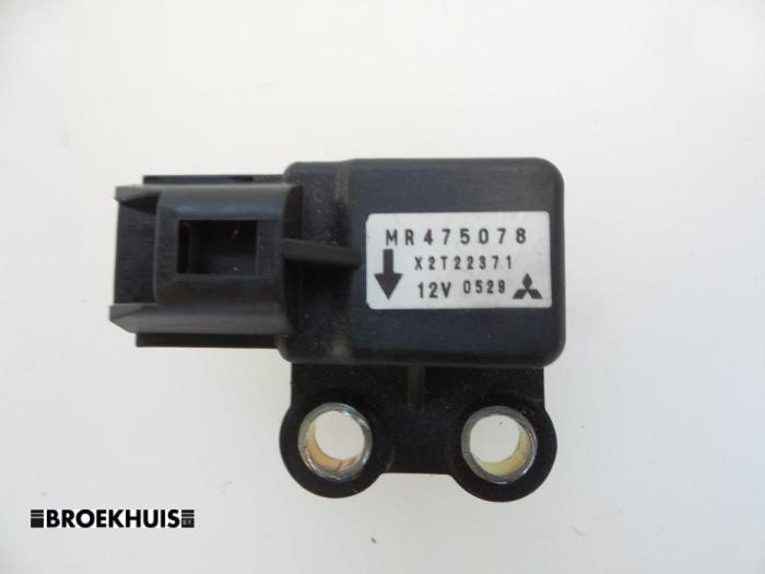 Begagnade Sensor (övriga) Mitsubishi Pajero Hardtop (V6/7) 3.2 DI-D 16V Long Pris € 10,00 Marginaltabell erbjuds av Autobedrijf Broekhuis B.V.