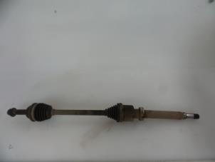 Used Front drive shaft, right Ford Transit 2.2 TDCi 16V Price € 30,25 Inclusive VAT offered by Autobedrijf Broekhuis B.V.