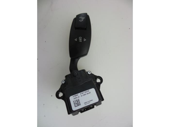 Cruise control switches with part number 69513520 stock