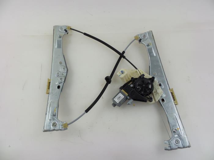 Window mechanism 4-door, front left Citroen C4 Cactus 1.2 PureTech 82 ...