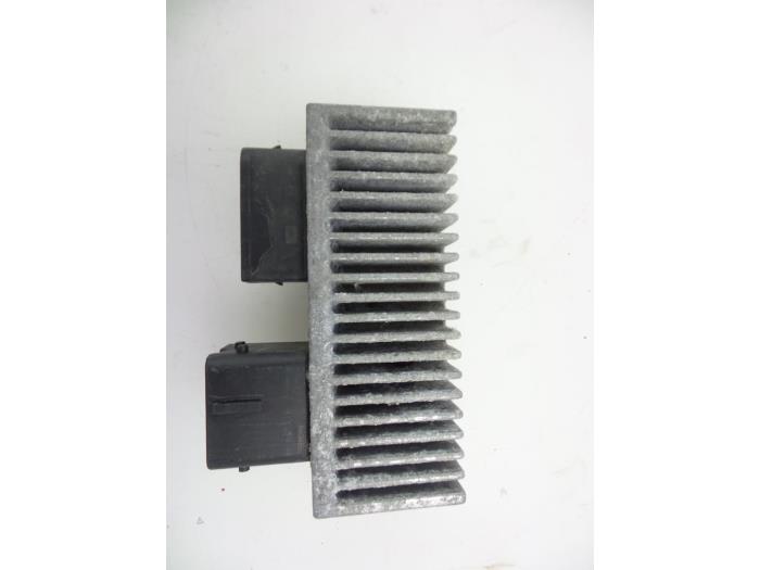 Used Cooling computer Renault Megane III Grandtour (KZ) 1.5 dCi 110 Price € 15,00 Margin scheme offered by Autobedrijf Broekhuis B.V.