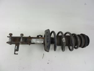 Used Front shock absorber rod, right Opel Astra J Sports Tourer (PD8/PE8/PF8) 1.7 CDTi 16V Price € 40,00 Margin scheme offered by Autobedrijf Broekhuis B.V.