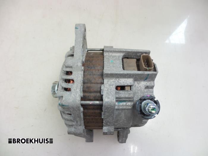 Used Dynamo Mitsubishi Space Star (A0) 1.0 12V Price € 40,00 Margin scheme offered by Autobedrijf Broekhuis B.V.