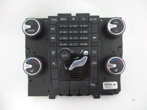 Used Heater control panel Volvo V70 (BW) 2.4 D5 20V 215 AWD Autom. Price € 75,00 Margin scheme offered by Autobedrijf Broekhuis B.V.