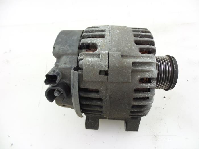 Gebrauchte Dynamo Suzuki SX4 (EY/GY) 1.6 DDiS Preis € 50,00 Margenregelung angeboten von Autobedrijf Broekhuis B.V.