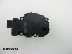 Used Heater valve motor Mercedes ML II (164/4JG) 3.0 ML-320 CDI 4-Matic V6 24V Price € 20,00 Margin scheme offered by Autobedrijf Broekhuis B.V.