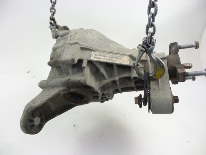 Gebrauchte Differential hinten Mercedes ML II (164/4JG) 3.0 ML-320 CDI 4-Matic V6 24V Preis € 250,00 Margenregelung angeboten von Autobedrijf Broekhuis B.V.