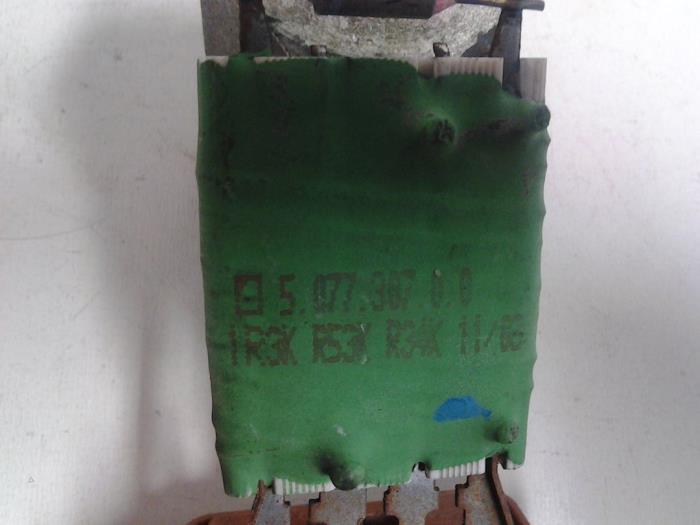 Heater resistor from a Fiat Stilo MW (192C) 1.6 16V 2003