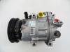 Air conditioning pump from a Hyundai i30 Crosswagon (WWH), 2007 / 2012 1.6 CRDi 16V VGT HP, Combi/o, Diesel, 1.582cc, 85kW (116pk), FWD, D4FB, 2008-02 / 2012-06, F5D2; F5D3; F5DB; F5DQ; F5DT 2010
