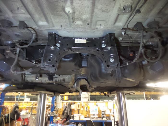 Used Subframe BMW 2 serie Active Tourer (F45) 218d 2.0 TwinPower Turbo 16V Price € 125,00 Margin scheme offered by Autobedrijf Broekhuis B.V.