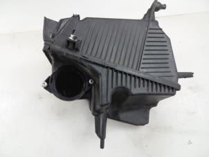 Used Air box Renault Kangoo Express (FW) 1.5 dCi 90 FAP Price € 42,35 Inclusive VAT offered by Autobedrijf Broekhuis B.V.