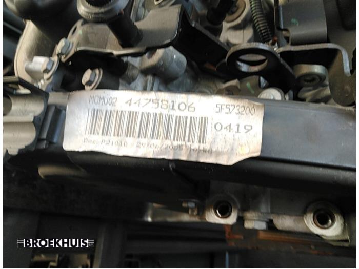 Engine from a Peugeot 206 (2A/C/H/J/S) 2.0 XS,XT HDi 2005