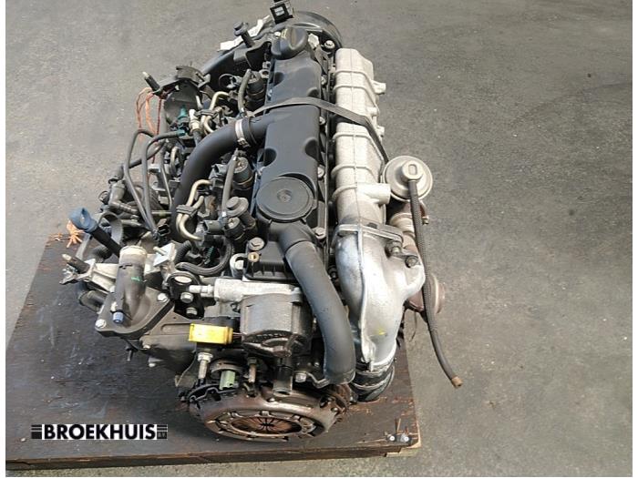 Engine from a Peugeot 206 (2A/C/H/J/S) 2.0 XS,XT HDi 2005
