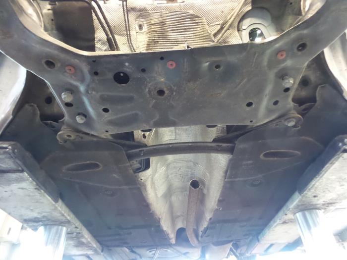Used Subframe Ford Focus 3 Wagon 1.6 TDCi ECOnetic Price € 60,00 Margin scheme offered by Autobedrijf Broekhuis B.V.
