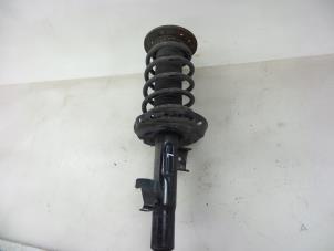 Used Front shock absorber rod, left Volvo V70 (BW) 1.6 DRIVe,D2 Price € 100,00 Margin scheme offered by Autobedrijf Broekhuis B.V.