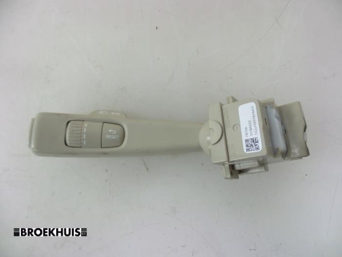 Indicator switch from a Volvo V70 (BW) 1.6 DRIVe,D2 2013