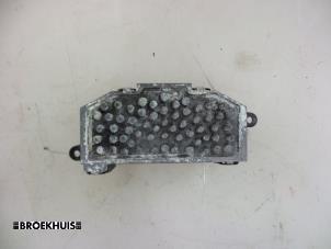 Used Heater resistor Audi A5 Sportback (8TA) 2.7 TDI V6 24V Price € 20,00 Margin scheme offered by Autobedrijf Broekhuis B.V.
