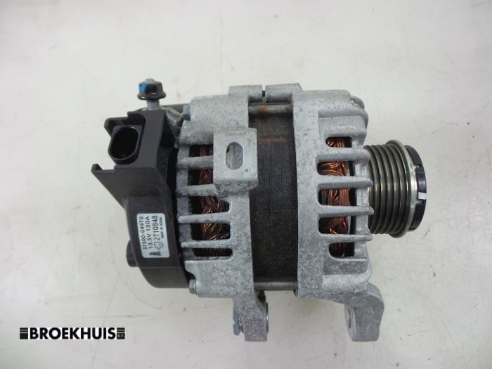Begagnade Dynamo Kia Picanto (JA) 1.0 12V Pris € 55,00 Marginaltabell erbjuds av Autobedrijf Broekhuis B.V.