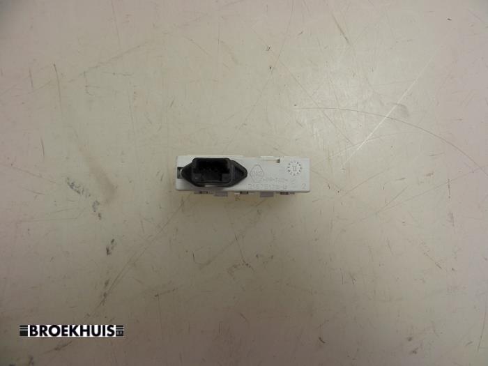 Begagnade Sensor (övriga) Opel Movano 2.3 CDTi 16V FWD Pris € 12,10 Inklusive moms erbjuds av Autobedrijf Broekhuis B.V.