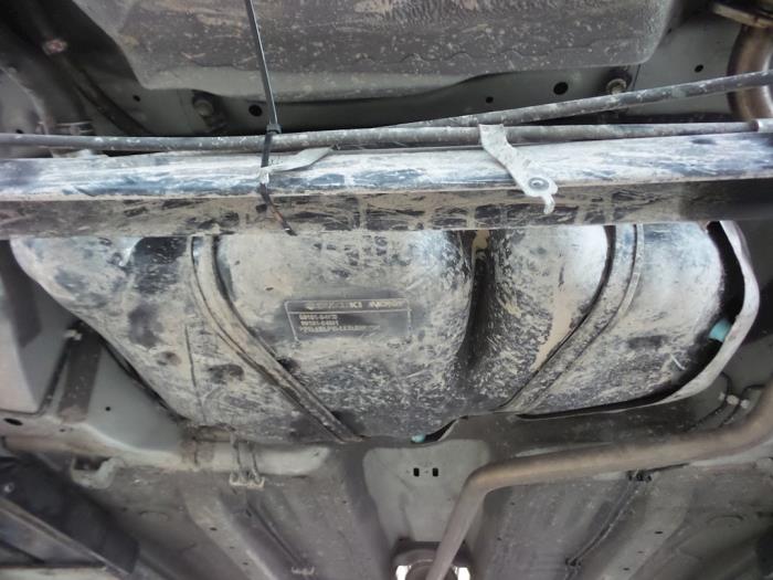 Tank Suzuki Celerio 1.0 12V Dualjet 8910184M0