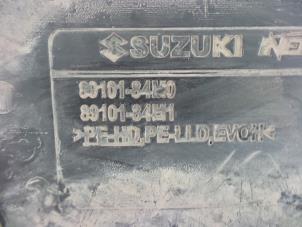 Używane Zbiornik Suzuki Celerio (LF) 1.0 12V Dualjet Cena € 90,00 Procedura marży oferowane przez Autobedrijf Broekhuis B.V.