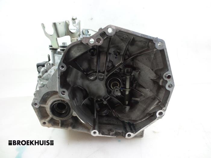 Gebrauchte Getriebe Suzuki Celerio (LF) 1.0 12V Dualjet Preis € 350,00 Margenregelung angeboten von Autobedrijf Broekhuis B.V.