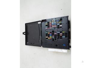 Used Fuse box Ford Fiesta 7 1.0 EcoBoost 12V 100 Price € 50,00 Margin scheme offered by Autobedrijf Broekhuis B.V.
