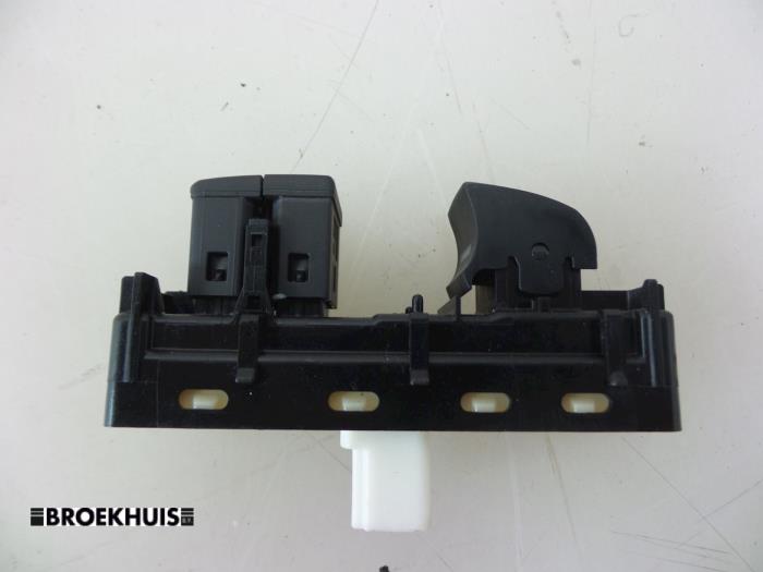 Electric window switch from a Lexus IS (E3) 300h 2.5 16V 2015