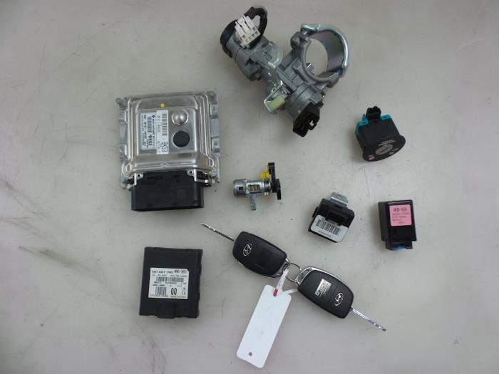 Used Injection computer Hyundai i10 (B5) 1.0 12V Price € 150,00 Margin scheme offered by Autobedrijf Broekhuis B.V.