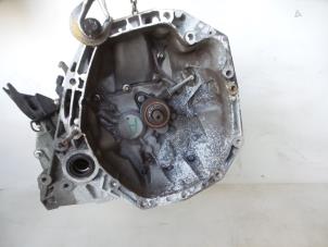 Used Gearbox Renault Clio III (BR/CR) 1.5 dCi FAP Price on request offered by Autobedrijf Broekhuis B.V.