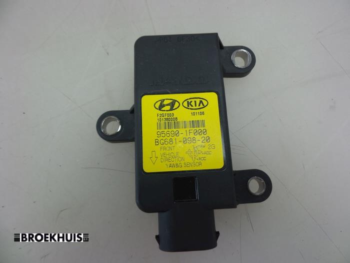 Begagnade Esp Duo-sensor Kia Sportage (SL) 1.6 GDI 16V 4x2 Pris € 25,00 Marginaltabell erbjuds av Autobedrijf Broekhuis B.V.