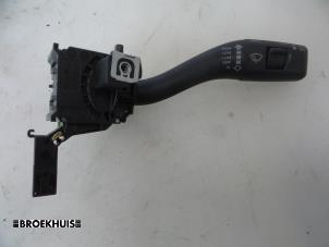 Usados Interruptor de limpiaparabrisas Audi A3 Sportback (8PA) 1.6 TDI 16V Precio € 20,00 Norma de margen ofrecido por Autobedrijf Broekhuis B.V.