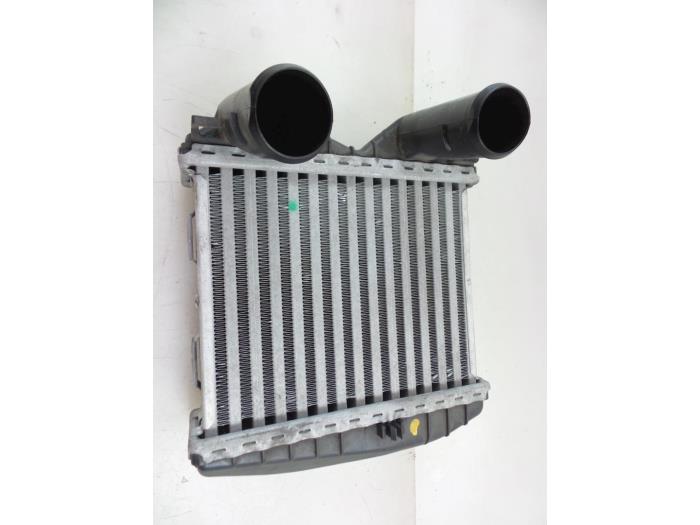 Usados Intercooler Smart Fortwo Cabrio (450.4) 0.7 Precio € 40,00 Norma de margen ofrecido por Autobedrijf Broekhuis B.V.