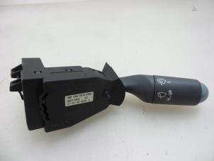 Used Wiper switch Smart Fortwo Cabrio (450.4) 0.7 Price € 25,00 Margin scheme offered by Autobedrijf Broekhuis B.V.