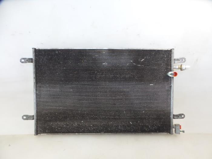 Begagnade AC-radiator Audi A6 (C6) 2.0 TDI 16V Pris € 30,00 Marginaltabell erbjuds av Autobedrijf Broekhuis B.V.