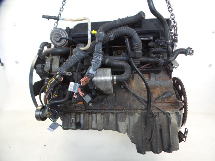 Motor from a BMW 3 serie (E46/4) 330d 24V 2001