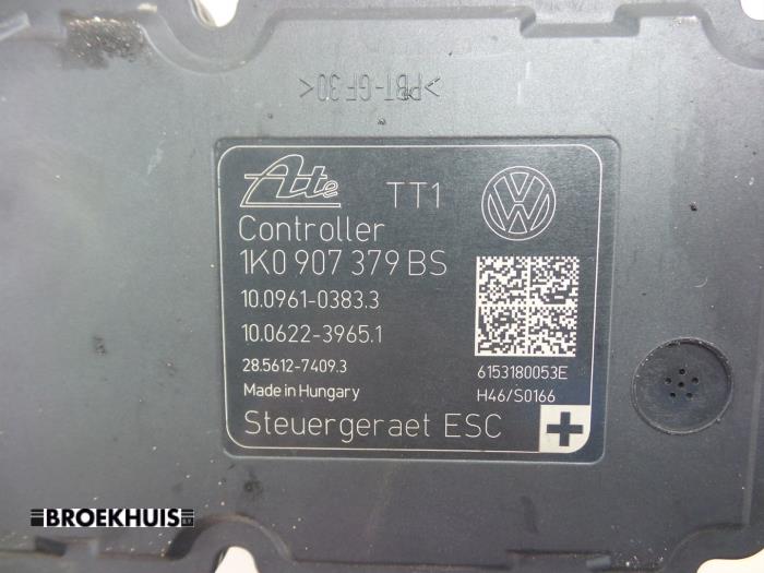 Pompa ABS z Volkswagen Touran (1T3) 2.0 TDI 16V 140 2015