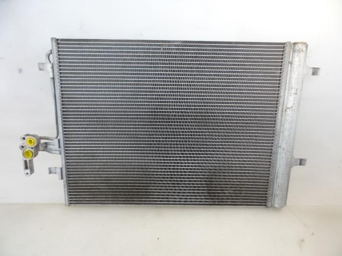 Klimaanlage Kühler van een Ford Mondeo IV Wagon 2.0 TDCi 140 16V 2010