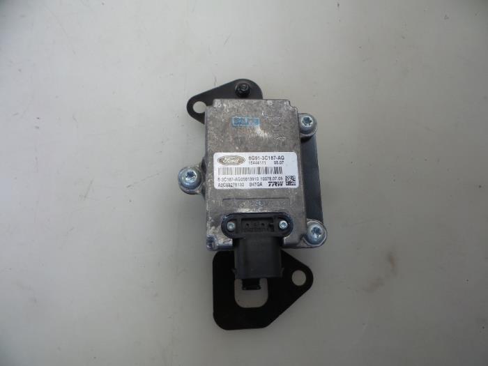 Begagnade Esp Duo-sensor Ford Mondeo IV Wagon 2.0 TDCi 140 16V Pris € 30,00 Marginaltabell erbjuds av Autobedrijf Broekhuis B.V.