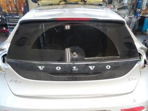 Usados Portón trasero Volvo V40 (MV) 2.0 D4 16V Precio € 175,00 Norma de margen ofrecido por Autobedrijf Broekhuis B.V.