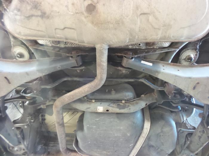 Begagnade Underram Volkswagen Golf V (1K1) 1.9 TDI Pris € 50,00 Marginaltabell erbjuds av Autobedrijf Broekhuis B.V.