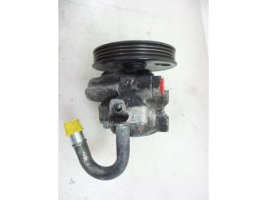 Used Power steering pump Chevrolet Aveo (250) 1.4 16V LS Price € 35,00 Margin scheme offered by Autobedrijf Broekhuis B.V.