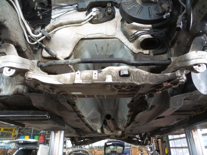 Used Subframe Volkswagen Touran (1T3) 2.0 TDI 16V 140 Price € 65,00 Margin scheme offered by Autobedrijf Broekhuis B.V.