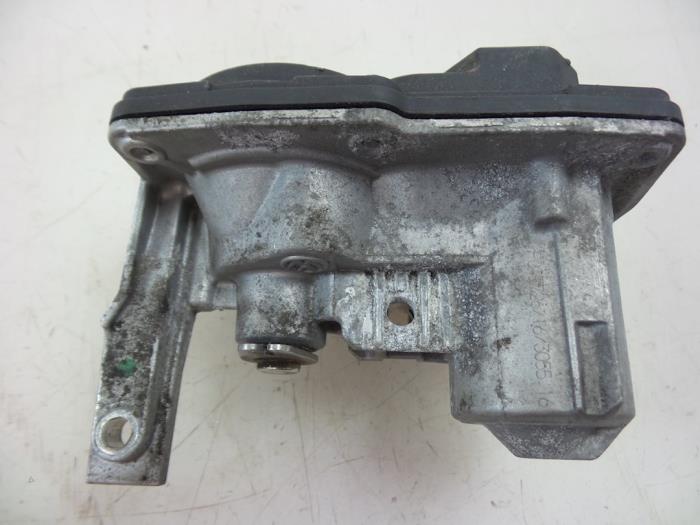 EGR valve Skoda Octavia 1.6 TDI 16V 5Q0253691J CXXB